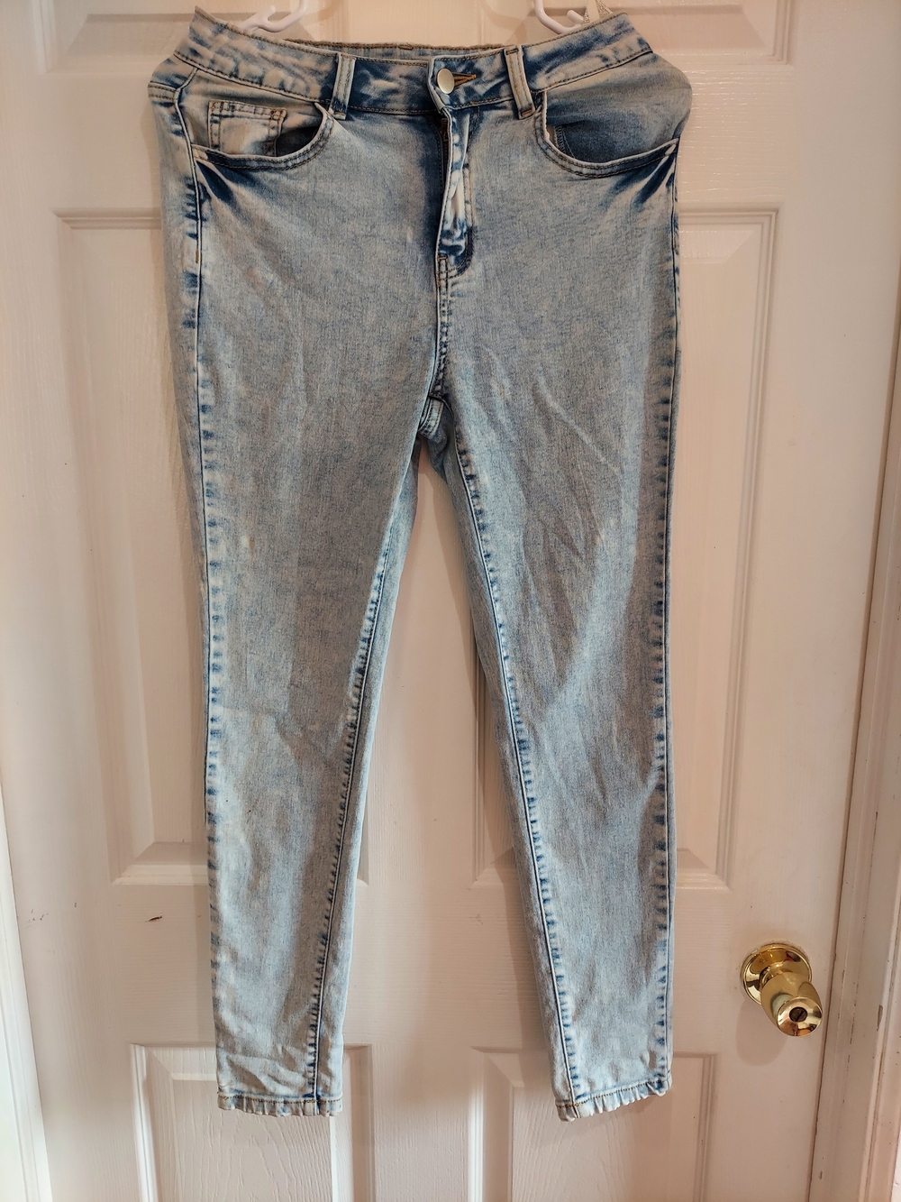 SHEIN Light Blue Women’s Skinny Jeans